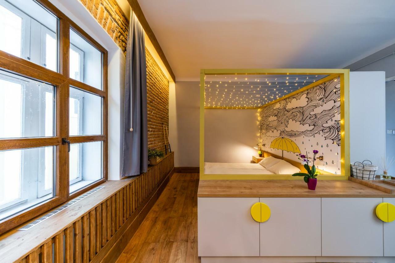 The Yellow Umbrella Studio Cluj-Napoca Exteriör bild