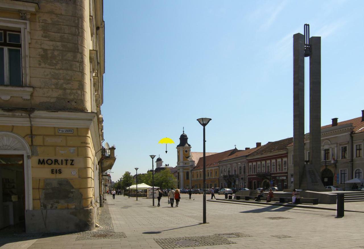 The Yellow Umbrella Studio Cluj-Napoca Exteriör bild