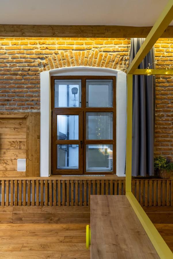 The Yellow Umbrella Studio Cluj-Napoca Exteriör bild